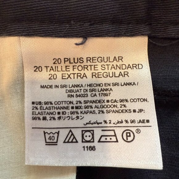 Size 20 Old Navy Boot Cut Pants (Regular Length) - Picture 3 of 4